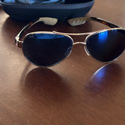 Women’s Costa Laredo Sunglasses With Case