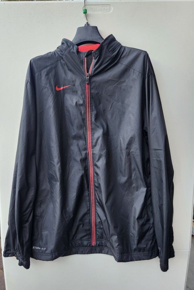 Nike Jacket Men Large Gray Hypershield Light Storm Fit Nylon with hoodie
