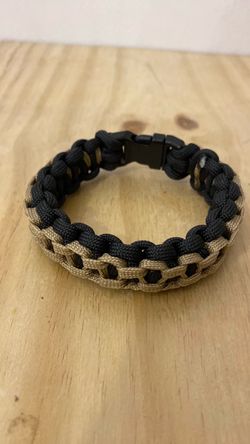 Paracord Survival Bracelet Black and Tan