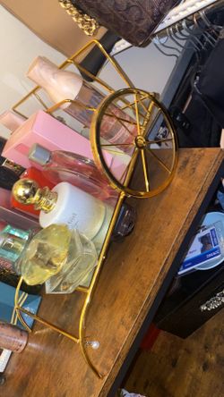 Perfume tray mirror