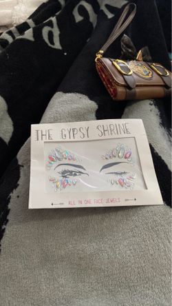 Forever 21 face jewel design