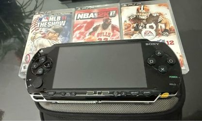 PSP1001 Sony PSP Handheld Gaming Console Black 4 games includes