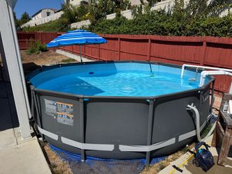 Intex Above ground pool