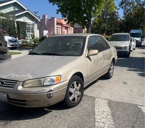 1998 Toyota Camery
