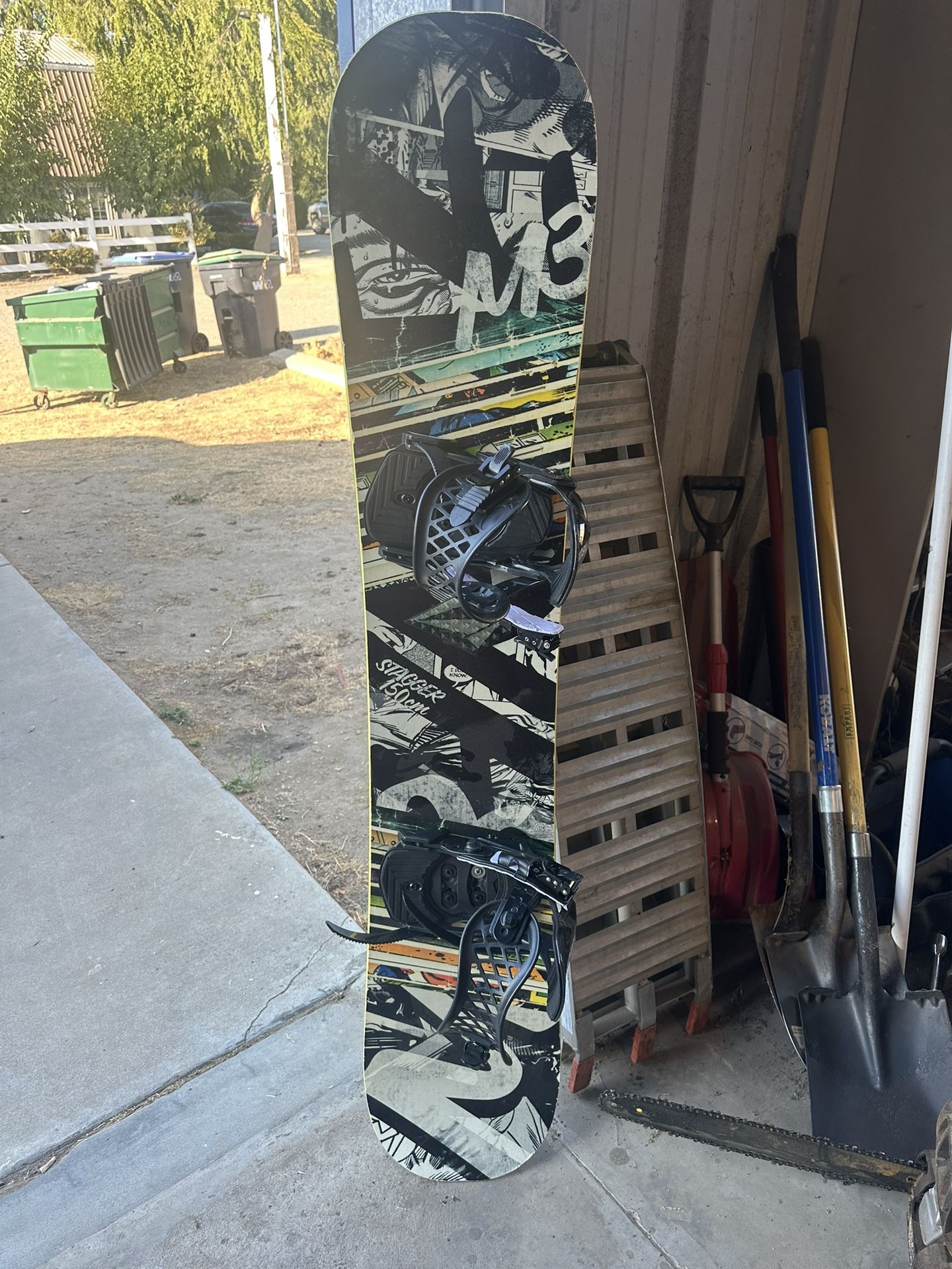 Snowboard With Bindings