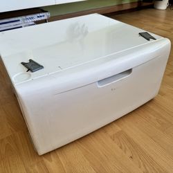Whirlpool 24” Laundry Pedestal w/ Storage Drawer (WFP24JW) – White