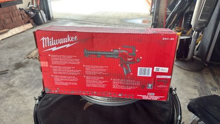 Cordless 10 oz Caulk and Adhesive Gun