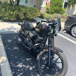 Motorcycle 