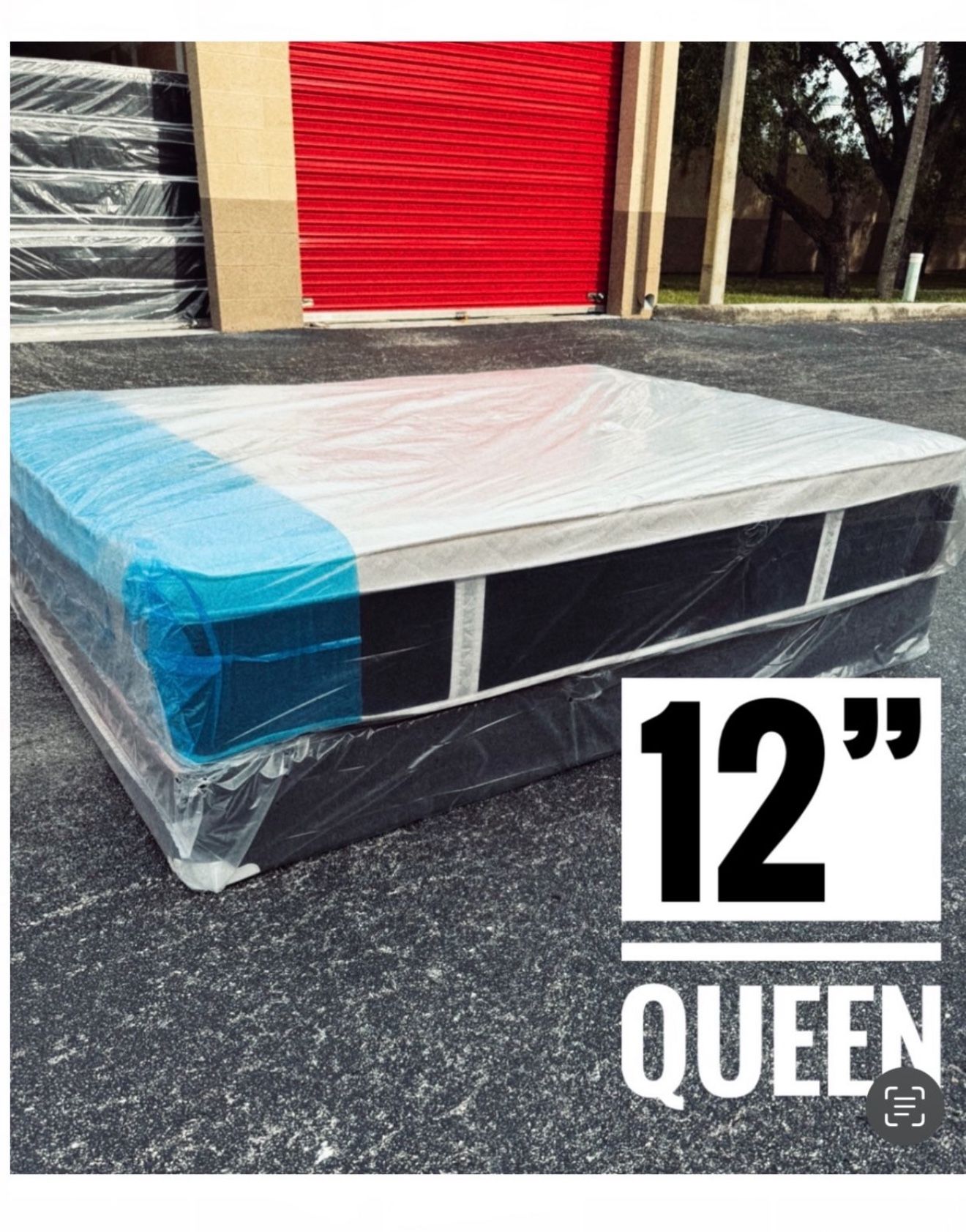 NEW Mattress Queen Size Plush Pillowtop With Box Spring // Offer 🚚