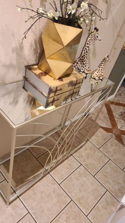 Console  table  gold-tone metal and new mirror