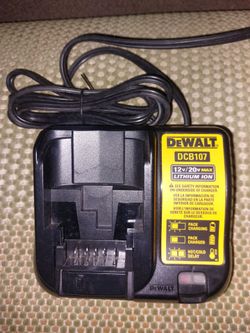 Dewalt  DCB107 charger