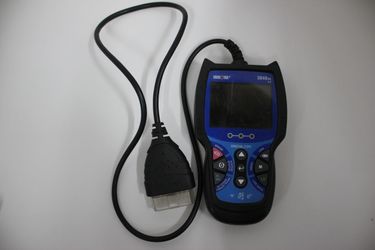Innova 3040RS V1 OBD II Scan Tool Code Scanner 