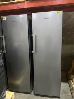 Hisense Upright Freezers/Refrigerators  Convertible