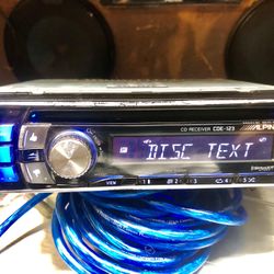 Alpine CDE-123 Cd USB Auxiliary Car Stereo Head
