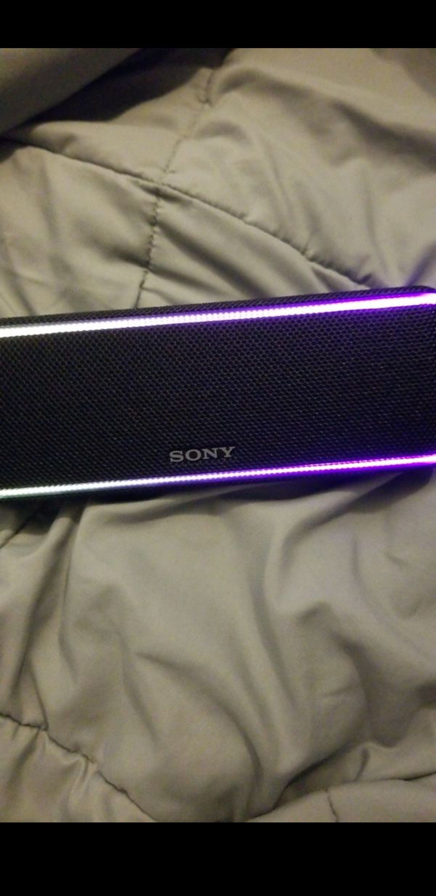 Sony SRS XB31 bluetooth speaker