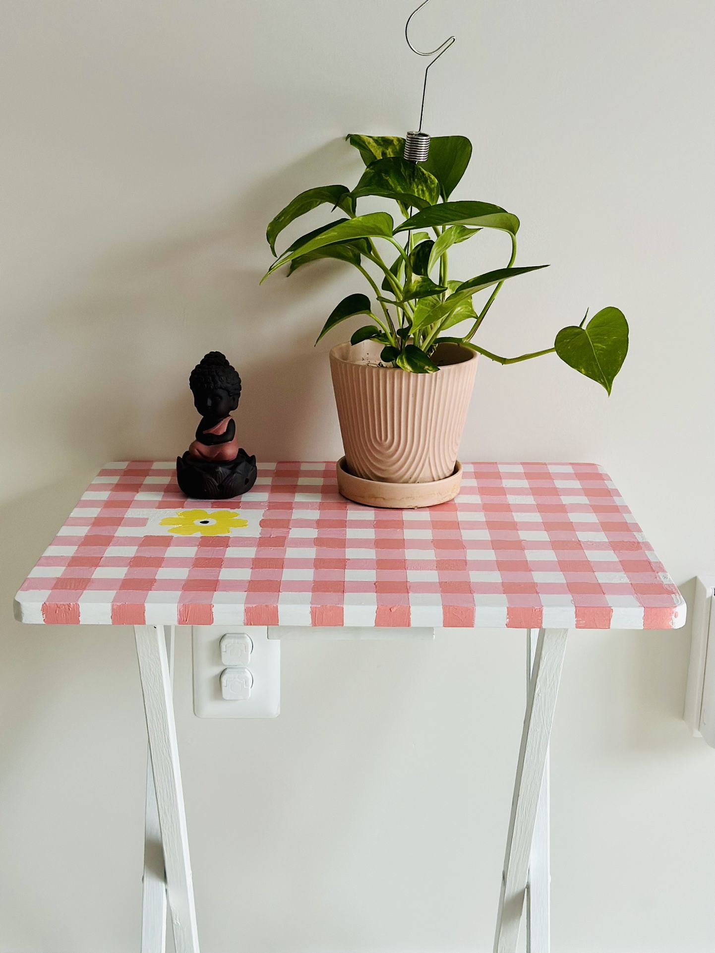 Foldable Tray Table