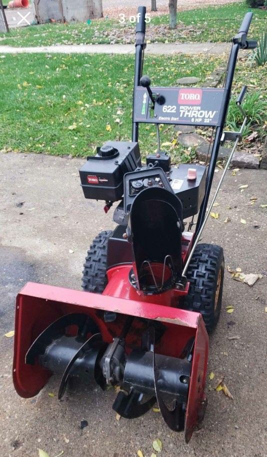 Snowblower Toro 622 Power-Throw 6hp. 22in Cut,Electric Start.