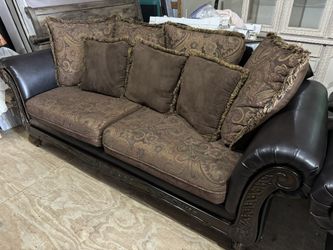 Nice Leather 3 Piece Sofa Set