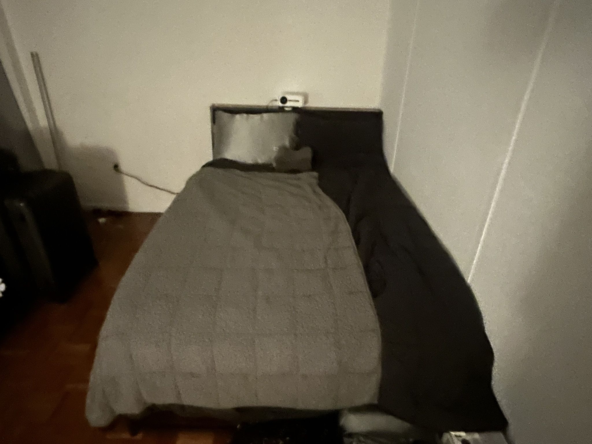 Full Size Mattress & Bed Frame 