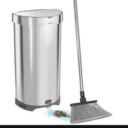 High-capacity stainless steel trash bin Trash Bin Capacity	45 liters