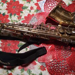 Sax For Sale It A Yamaha Alto Sax In Working Order Asking 1000
