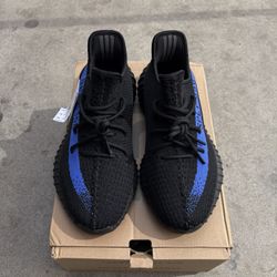 Yeezy 350 V2 Size 9.5