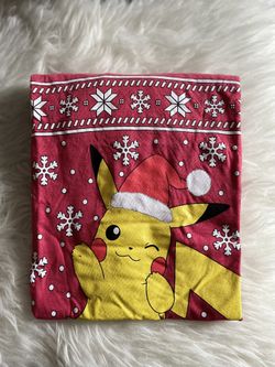 Pikachu Holiday Shirt New Size L
