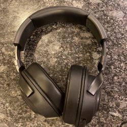 Ryzer headphones 