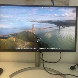 LG 27-Inch 4K Monitor (27UN850-W) 