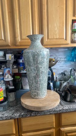 Glass vase