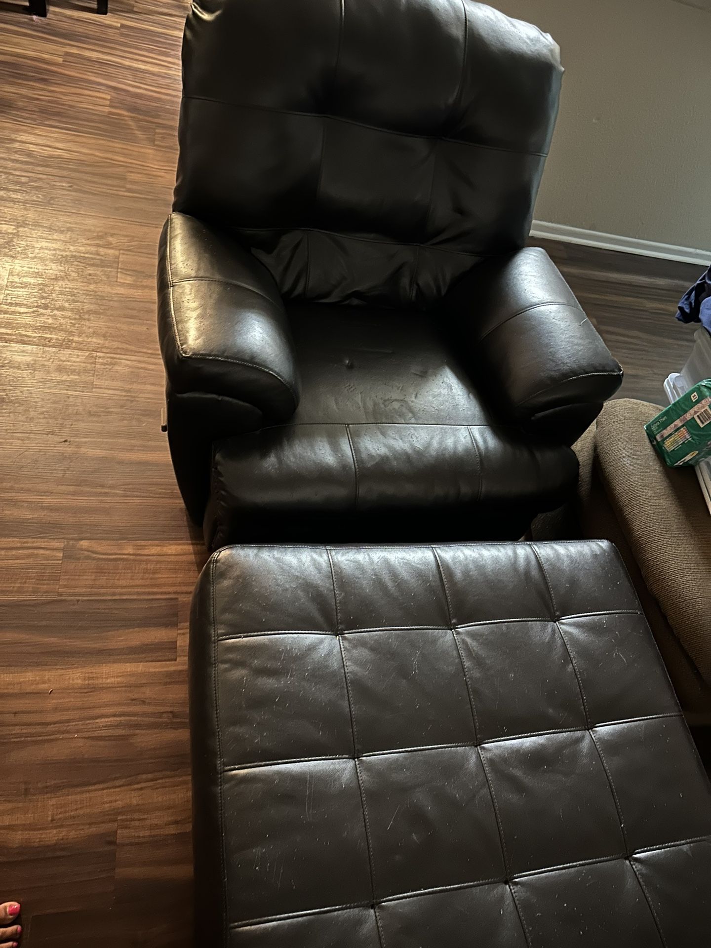 Recliner And Ottoman 