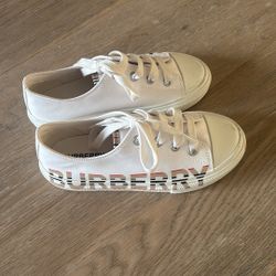 Burberry Kids Icon Stripe Sneakers 