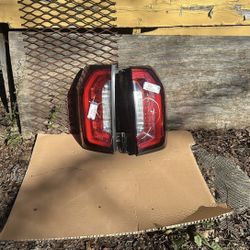 2021-24 GMC Yukon Taillights 