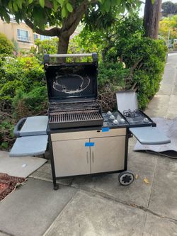 Weber Gas BBQ w Burner