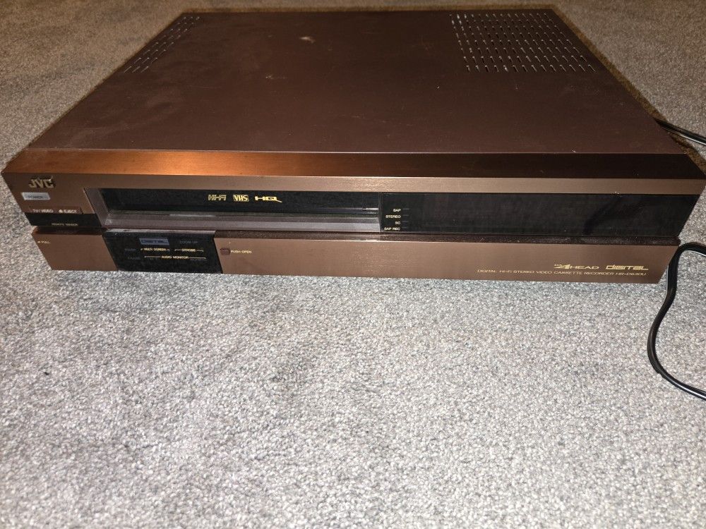 JVC HR-D630U VHS VCR Video Cassette Recorder (Fully Functioning)