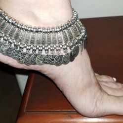 VINTAGE SILVER BOHEMIAN GYPSY BELLY DANCER ANKLE BRACELET CHARM PENDANT JEWELRY