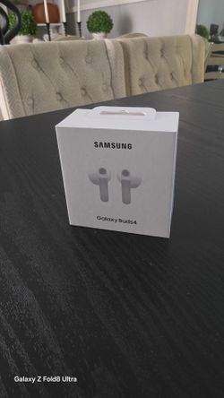 Samsung Galaxy Buds 4