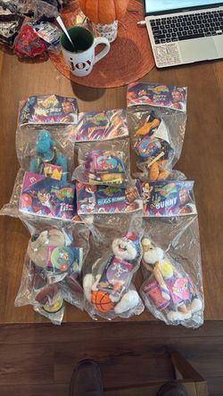 McDonalds Space Jams all 6 Characters plus Jordan Stop Watch Toys