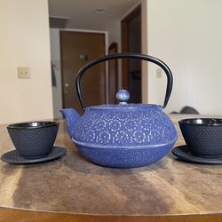 Premium Japanese-Style Cast Iron Teapot Set