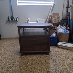 Joaxswe Farmhouse  Nightstand / End Table with Charging Station