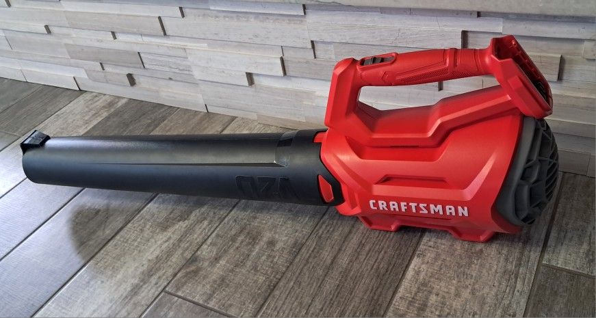 CRAFTSMAN CMCBL700 V20 Cordless Axial Leaf Blower (Tool Only)