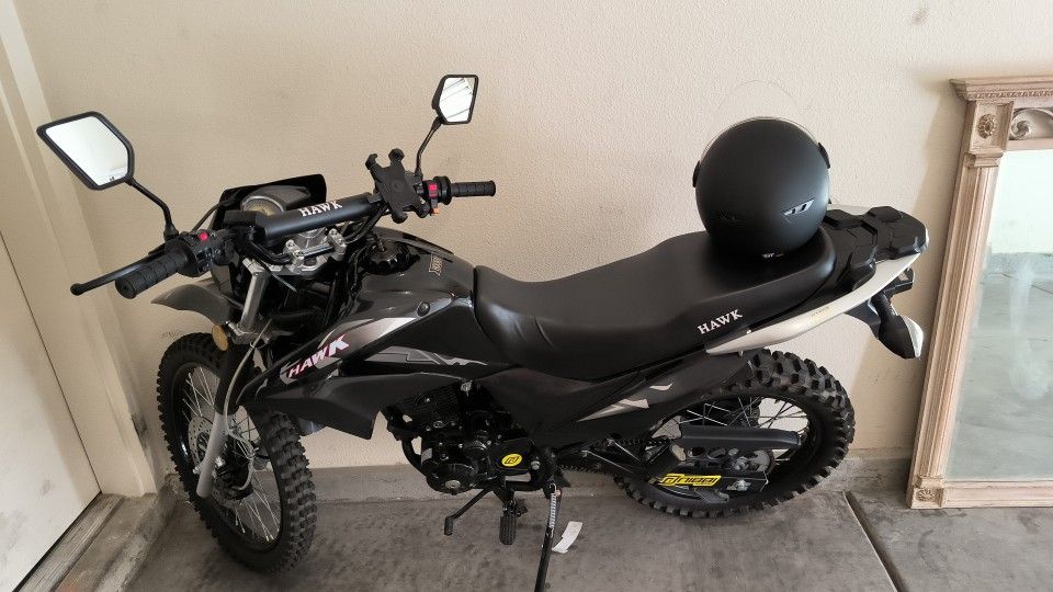 2023 Hawk 250 cc Hawk 250 cc 2023 versión carburador