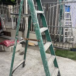 Escalera Fibra De Vidrio 6 Pues 