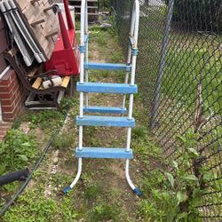 Pool Ladder  $40