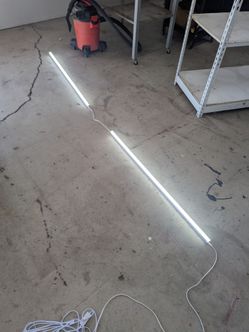 2 bright shop lights