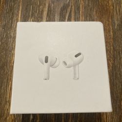 AirPods Pro with MagSafe Charging Case (NEW)
