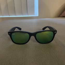 Men’s Ray Ban Sunglasses