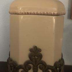 Cream Canister - GG Collection