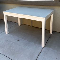 IKEA extendable dining table