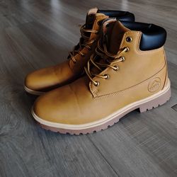 Men's Boots Size 9